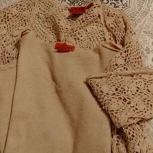 Milano,Size M, Cream colored,Hand knit Sweater & top